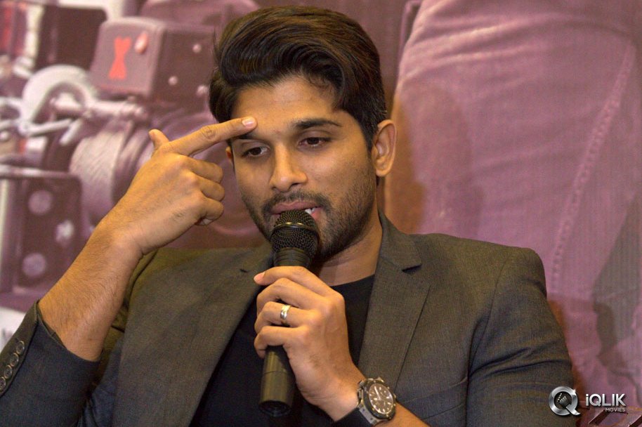 Allu-Arjun-Sarrainodu-Movie-Press-Meet-In-Bangalore